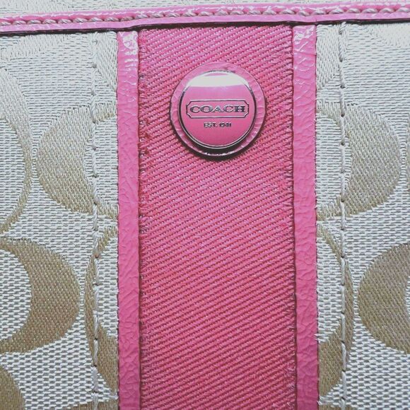 Coach Signature C Coral and Khaki Wallet - Picture 11 of 11